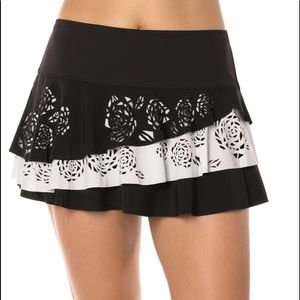 NWT Lucky In Love Ying Yang Skirt